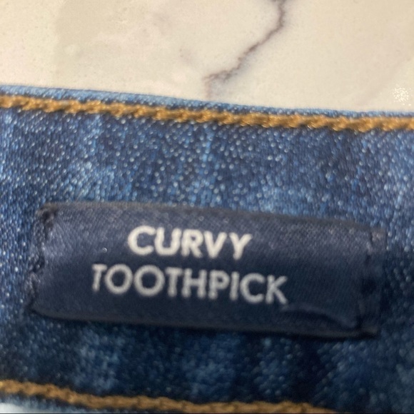 J CREW Sz  32 Curvy Toothpick Medium Wash Jeans - Picture 7 of 13